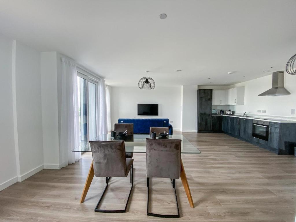 Bayard Plaza Penthouse Apartments Πήτερμπορο Εξωτερικό φωτογραφία