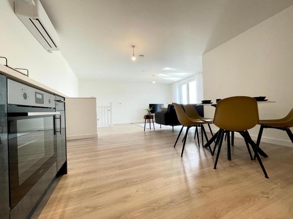 Bayard Plaza Penthouse Apartments Πήτερμπορο Εξωτερικό φωτογραφία